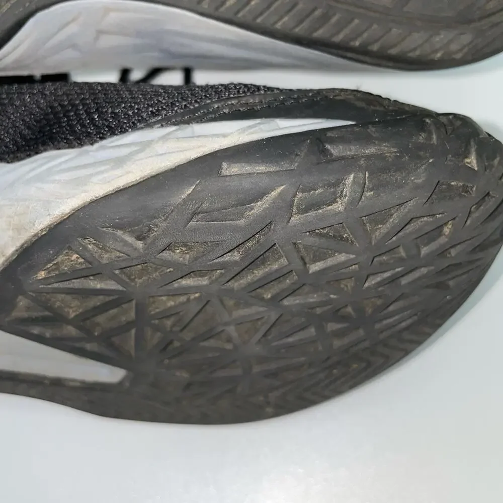 Under Armour‎ High Top Sneaker Black Grey Youth 5 Lace Up Basketball Shoe
